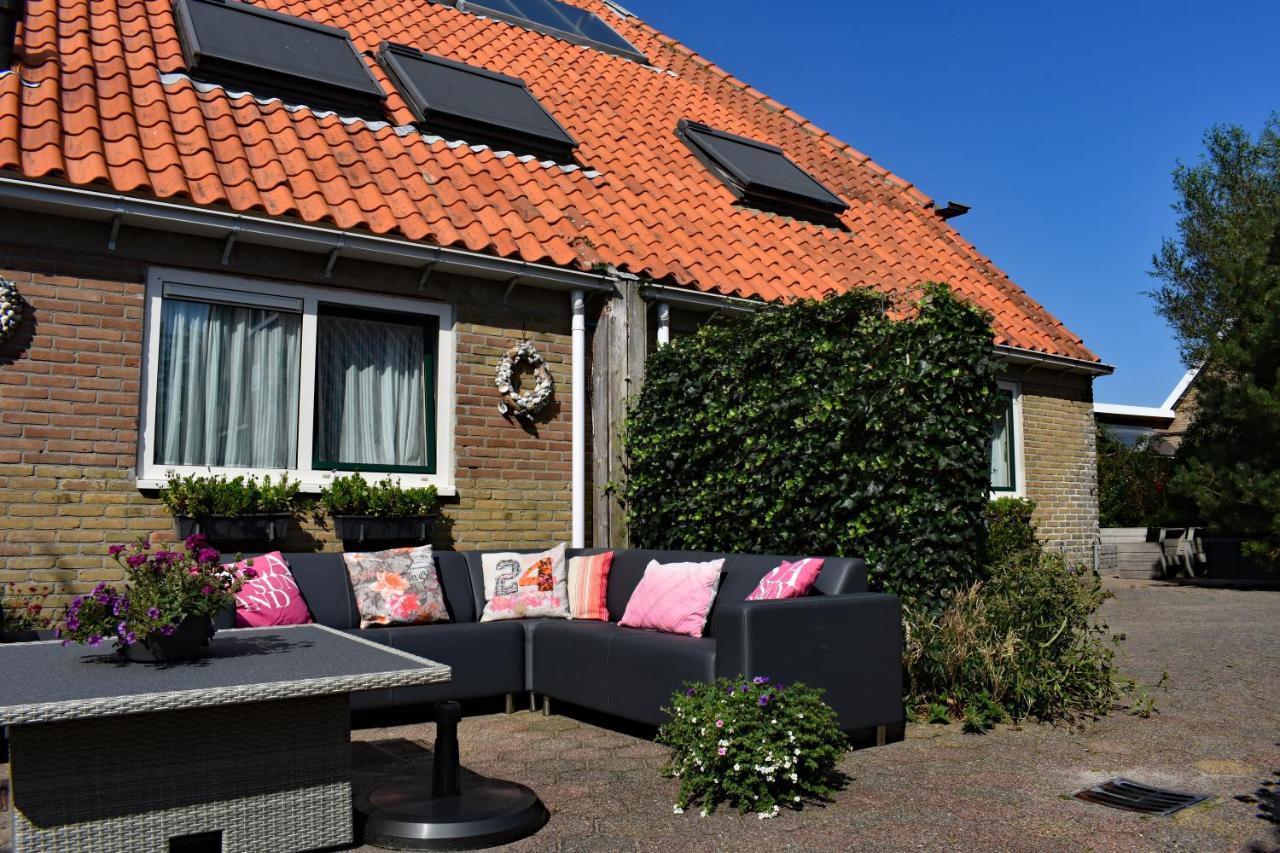Hotel Dichtbijzee Oosterend  Extérieur photo
